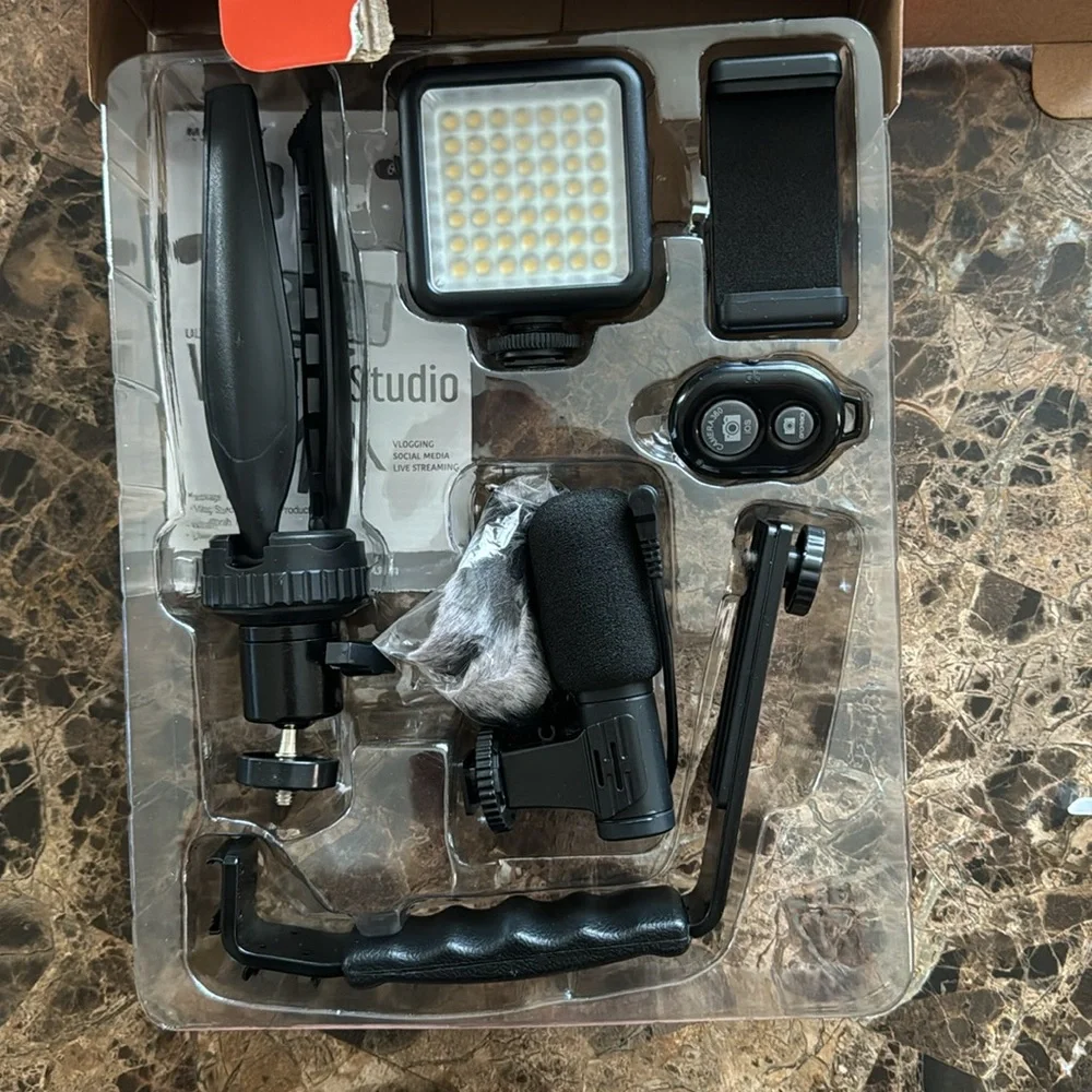Black Vlog Studio Kit